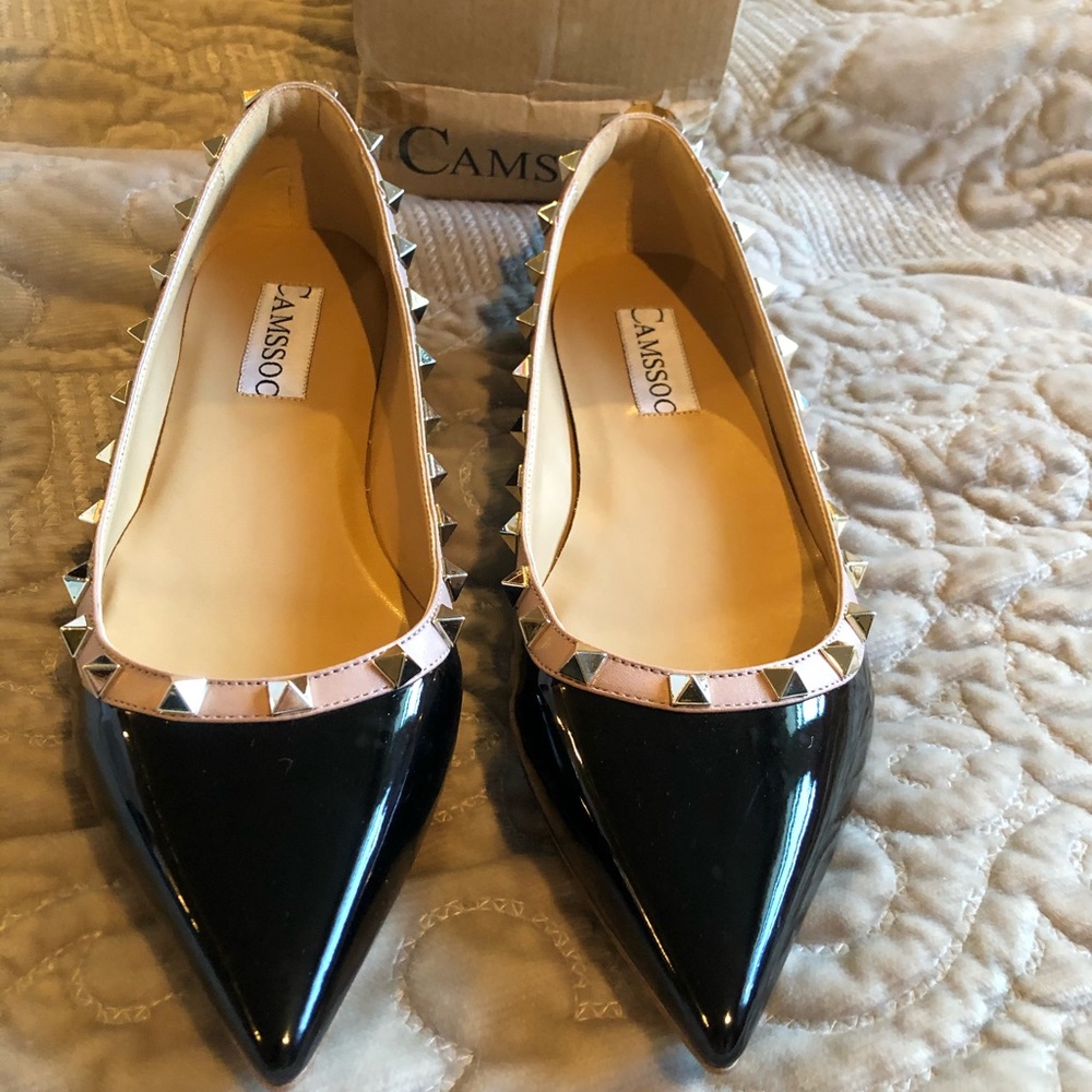 Ladies shoes - flats.